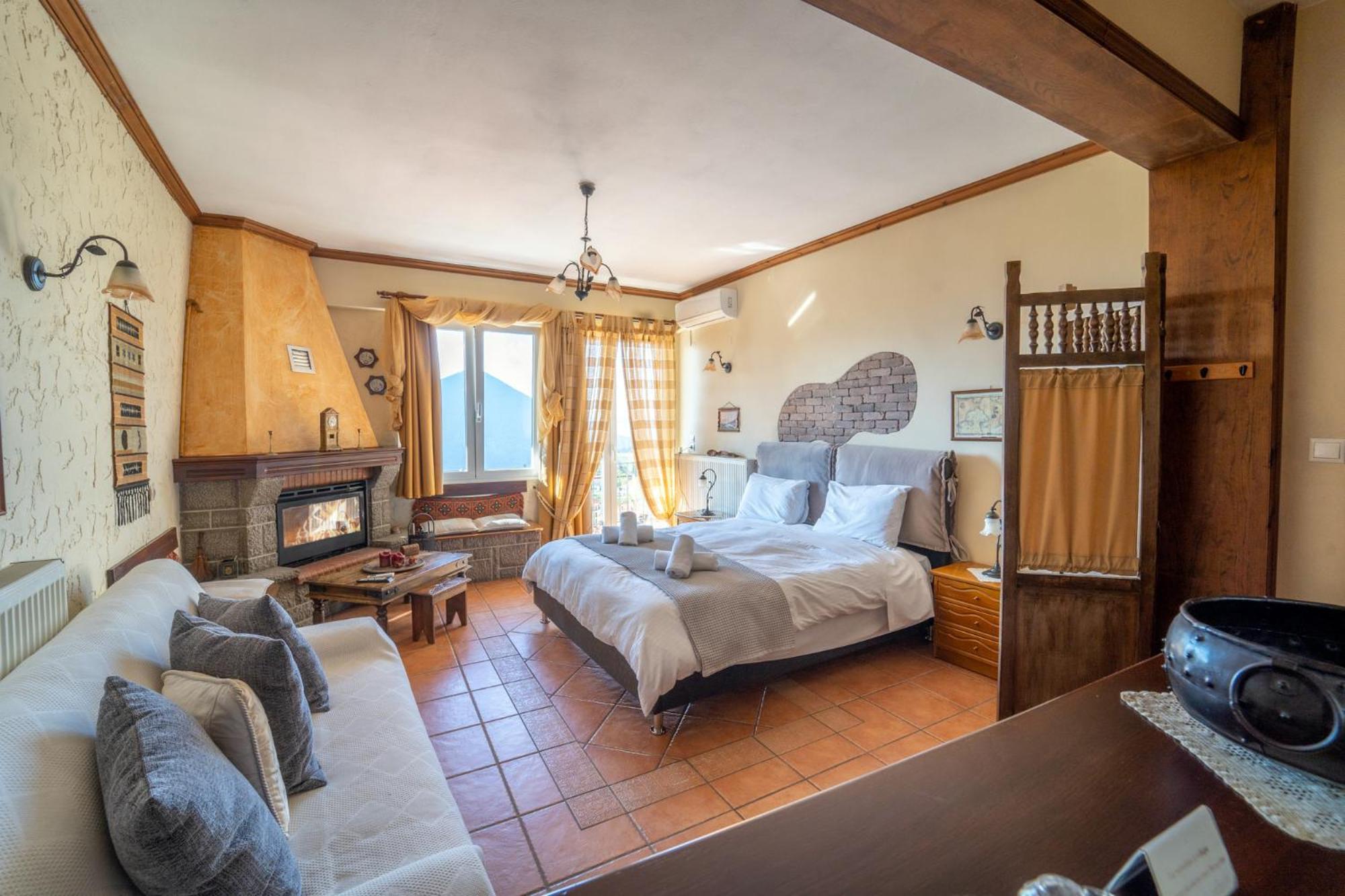 Semeli Guesthouse Karpenísion Exteriör bild